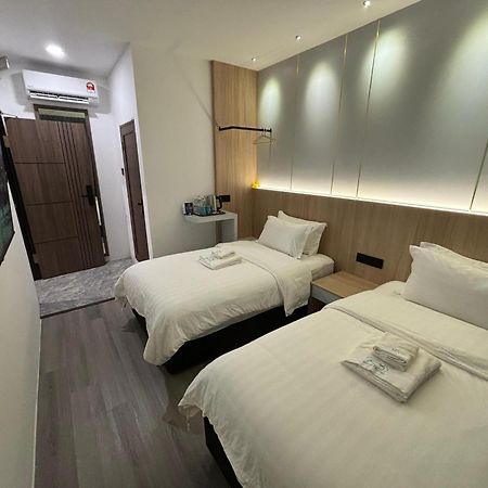 Red'S Hotel Bintulu Exteriér fotografie