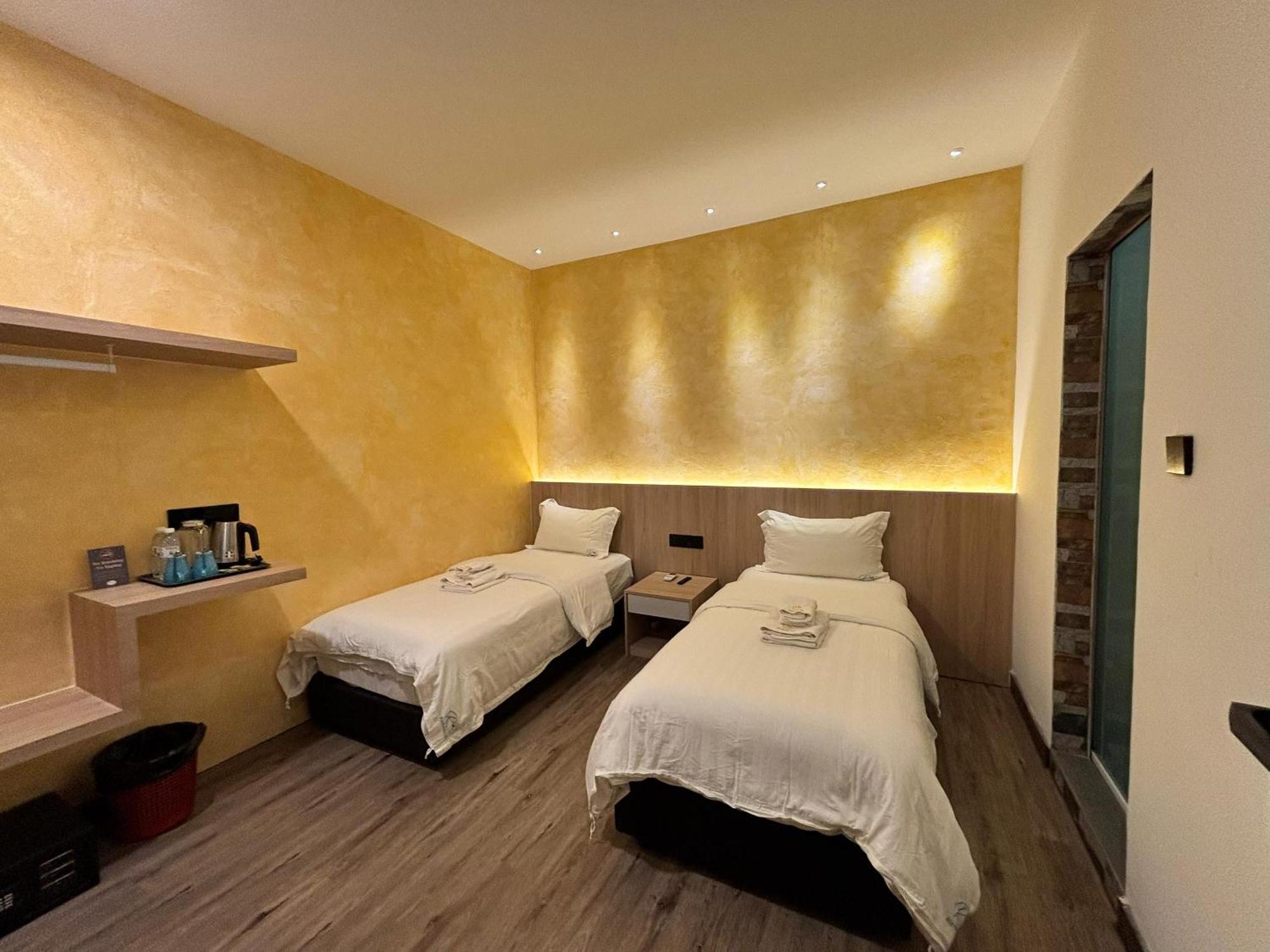Red'S Hotel Bintulu Exteriér fotografie